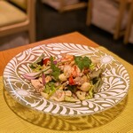 クィーンオブタイランド - ヤムウンセン。これがめちゃくちゃ辛かった