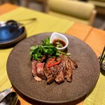 クィーンオブタイランド - 牛ロース肉