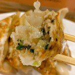 悟空 - しそ餃子リフト