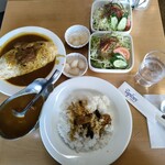 タプロース - ビーフカレー・オムカレー＋サラダ ×２