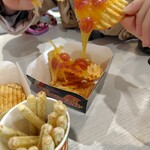 カルビーキッチン 海老名SA店 - のび〜るチーズ。