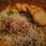 Ata - ミンク鯨肉のタルタル2