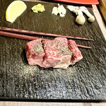 藁焼き鰹たたき明神丸 - ミスジステーキ