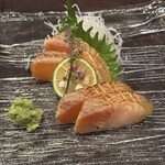 薩摩ごかもん - 九州奥日向サーモンの炙り刺し