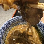 松戸富田麺絆 - 焼豚も一緒にいただくと、さらに旨みが増します↑↑