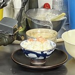 三陽軒 - 海老入大盛焼き飯(調理前)