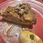 GRANNY SMITH  APPLE PIE & COFFEE  横浜店 - メープルチーズアップルパイ