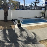 バンビーナ - 【2026.1.11(日)】店外にあるプール