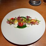 malca - 鰤のカルパッチョ　春菊のソース