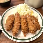 かつれつ四谷たけだ - 大きいカキフライ