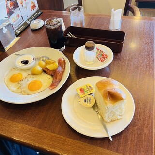 ロイヤルホスト_0