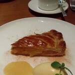 グランド キッチン - 