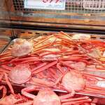 不二家 大阪屋ショップ魚津店 - 茹でてあるので、そのままたべれる紅ズワイガニ