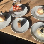 大谷グランド・センター - ケーキ