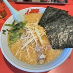 山岡家 - 料理写真:特製ネギ味噌ラーメン中盛
