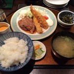 馬肉バル 新三よし - 本日のコンビ御膳(生姜焼肉とエビフライ)、720円
