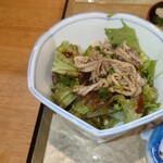 鰻ゆあさ - 鰻を使ったサラダが付きます