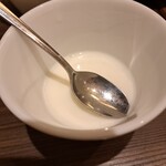 廣翔記 - ランチデザートの杏仁豆腐が美味しかった