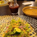 是的菜館 - 水耕栽培フレッシュサラダ～カシスドレッシング～