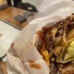 ハングリー ヘブン 目黒店 - ヘブンソース。トマトと玉ねぎをベースにしたさっぱりしたソース