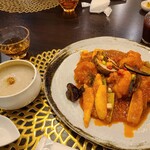 是的菜館 - 特大エビと旬菜のお料理(エビチリ)
