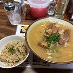 沖縄そば専門店 まるち 北谷店 - 