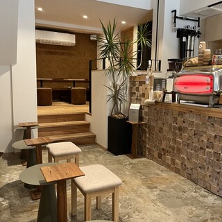 armadillo bakes & coffee_2