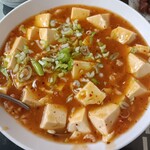 天龍菜館 - 麻婆豆腐(アップ)↑