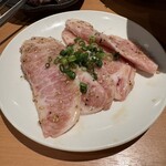 卸)新宿食肉センター極 - 