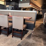 俺の炭火焼ステーキ - 店内