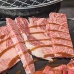 発祥のお店 一升びん - カルビ