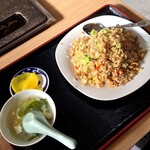 一品桃源 - ニンニクチャーハン638円