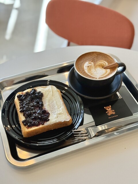 The 3rd time - 京成曳舟/カフェ | 食べログ