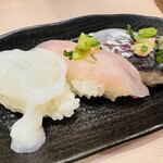 佐渡のすし 弁慶 イオン新潟青山店 - タコ、不明、アジ