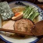 AFURI - 柚子塩ラーメン まろ味、全粒粉入り極細麺、鶏チャーシューと炙りチャーシュー入り