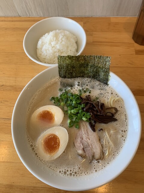 とんこつラーメン44 - 上福岡/ラーメン | 食べログ