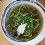 かけうどん(よもぎ・並盛) 450円