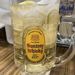 立呑み処 入部酒店 - 角瓶ハイボール