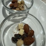 俺のフレンチ 博多 - 