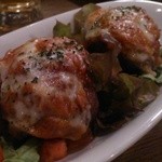 ワイン食堂 イナセヤ キッチン - しいたけ肉詰め