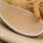 藤井 - 鶏塩海老わんたん麺　スープアップ