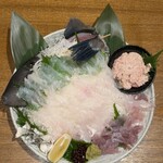 大漁酒場 魚樽本店 - カワハギ活き造り 時価 ¥5,000