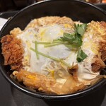 とんかつ 松のや - 一見、正統派でウマそうではあるが(ФωФ)