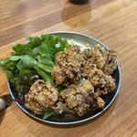 かしわ焼肉 とよ食堂 - 親鳥唐揚げ