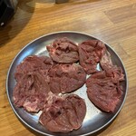 かしわ焼肉 とよ食堂 - 国産鶏心臓