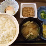 すき家 - 納豆朝定食
