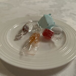 マダム・トキ - 