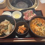 安楽亭 南流山店 - 肉丼&焼き肉ランチセット、ユッケジャンスープ変更