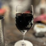 LION GANG - 赤ワインもナミナミで