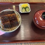 うなぎ なまずや - 小丼　小食の方には良いのでしょう